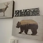 Goldstadt Lounge *