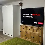 Goldstadt Lounge *