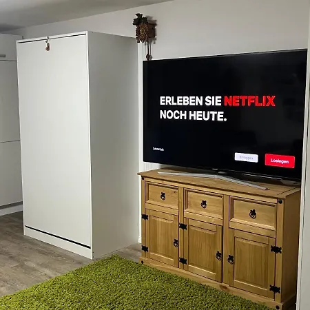 Goldstadt Lounge *