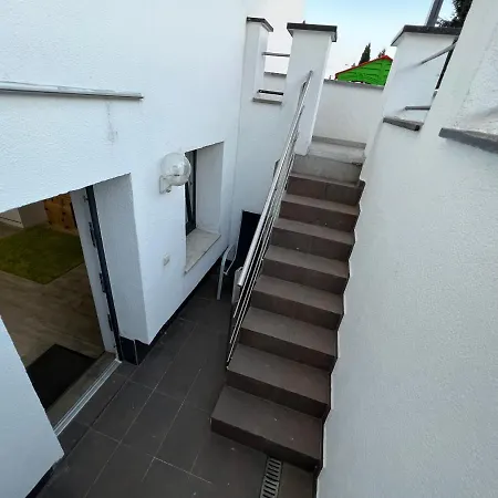 Apartment Goldstadt Lounge